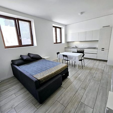 Ferienwohnung Monolocale A Mendrisio Exterior foto